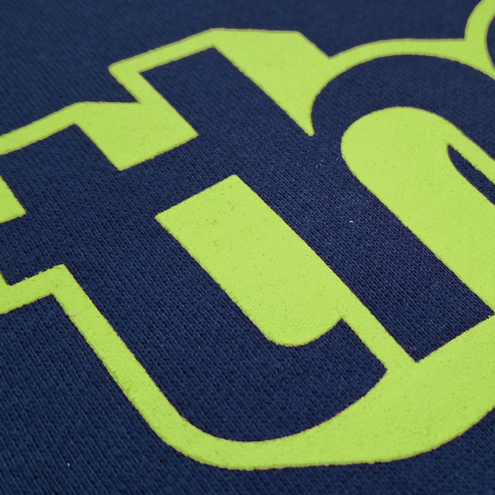 The Zodiac hood - cobalt - front detail view